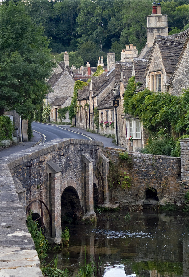 castle combe