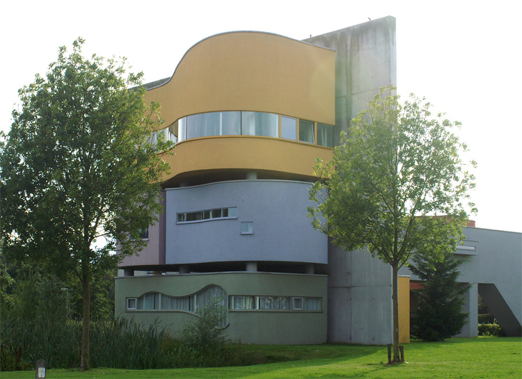 the wall house, las ventanas